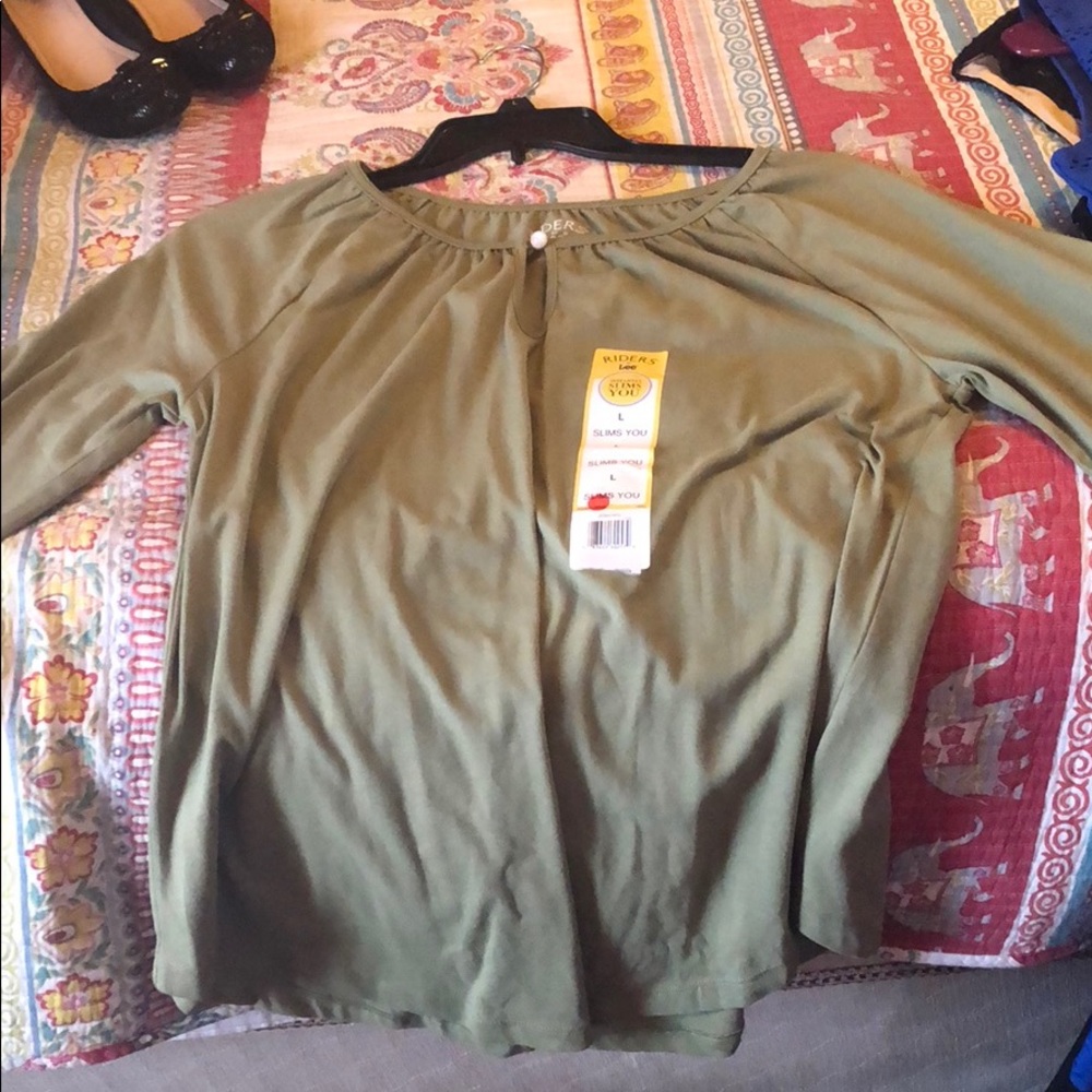 Green long sleeve